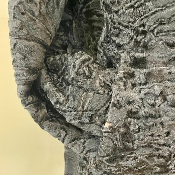 Vintage Fur Coat Curly Lamb with Mink Collar. Broadtail. Ashtrakhan. Swakara. - Picture 8 of 16